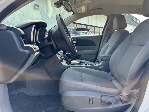 Used 2014 Chevrolet Malibu LS image 10
