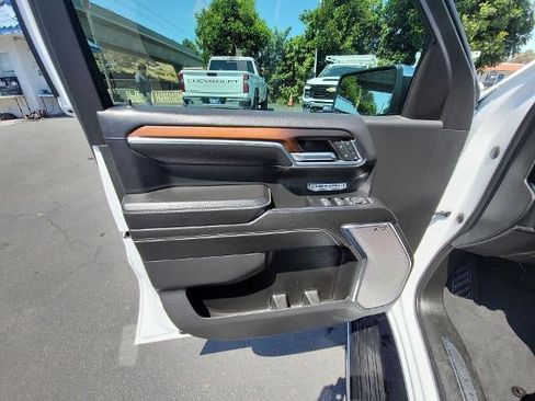 Used 2024 GMC Sierra 1500 Denali AWD/4WD image 23