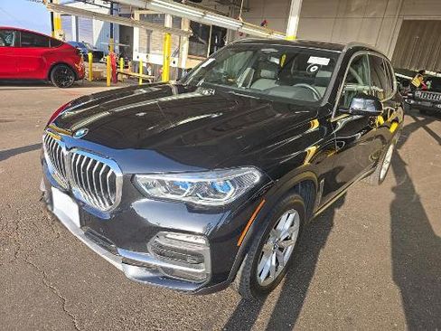 Used 2021 BMW X5 xDrive40i w/ Executive Package AWD/4WD image 1