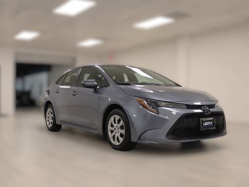 Used 2022 Toyota Corolla LE image 87
