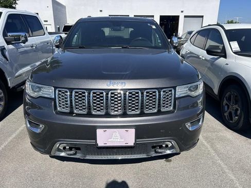 Used 2019 Jeep Grand Cherokee Overland w/ Interior Metal Package AWD/4WD image 2