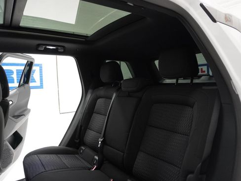 New 2026 Chevrolet Equinox LT image 32