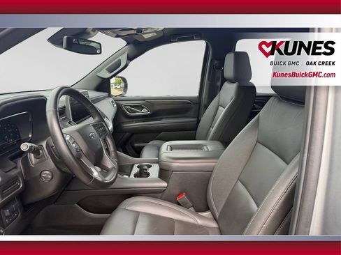 Used 2023 Chevrolet Tahoe Z71 w/ Luxury Package AWD/4WD image 22