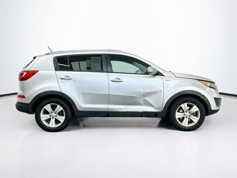Used 2012 Kia Sportage LX w/ Navigation Pkg AWD/4WD image 10