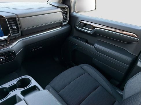 Used 2024 Chevrolet Silverado 1500 RST AWD/4WD image 22