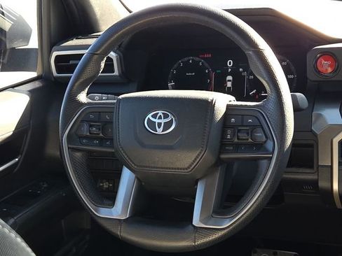 Used 2024 Toyota Tacoma TRD Sport AWD/4WD image 14