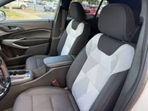 New 2026 Chevrolet Trax RS w/ Driver Confidence Package FWD image 10