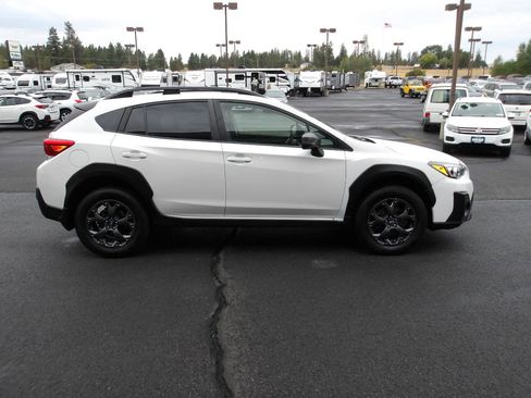 Used 2021 Subaru Crosstrek 2.5i Sport w/ Moonroof Package AWD/4WD image 6