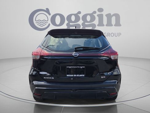 Used 2024 Nissan Kicks SR FWD image 4