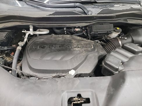 Certified 2022 Honda Pilot TrailSport image 25