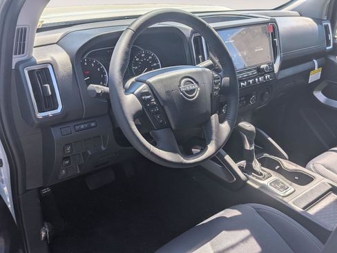 New 2026 Nissan Frontier SV w/ All-Weather Content Package AWD/4WD image 9
