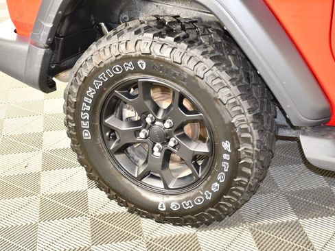 Used 2020 Jeep Wrangler Sport AWD/4WD image 38