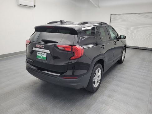 Used 2021 GMC Terrain SLE w/ Driver Convenience Package FWD image 9