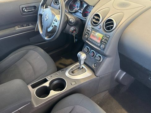 Used 2013 Nissan Rogue S w/ Special Edition Pkg FWD image 19
