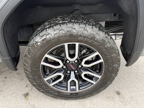 Used 2026 GMC Sierra 1500 AT4 w/ AT4 Premium Package AWD/4WD image 31