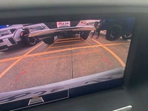 Used 2022 Chevrolet Camaro LT image 14