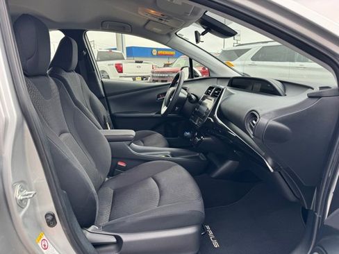 Used 2018 Toyota Prius Two w/ Prius Two Safety Plus Package image 34