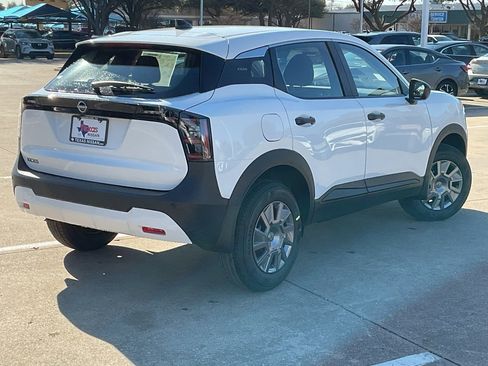 New 2026 Nissan Kicks S image 5