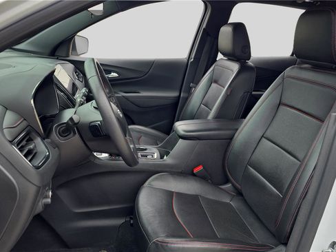 Used 2022 Chevrolet Equinox RS w/ RS Leather Package AWD/4WD image 11