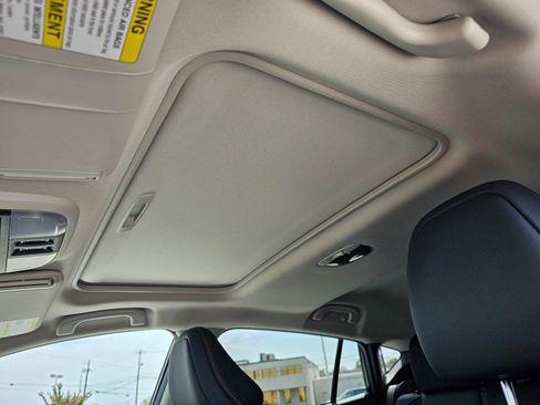 New 2025 Subaru Crosstrek 2.5i Limited w/ Popular Package #4A image 8