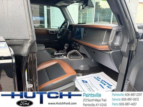 Used 2024 Ford Bronco Outer Banks AWD/4WD image 19