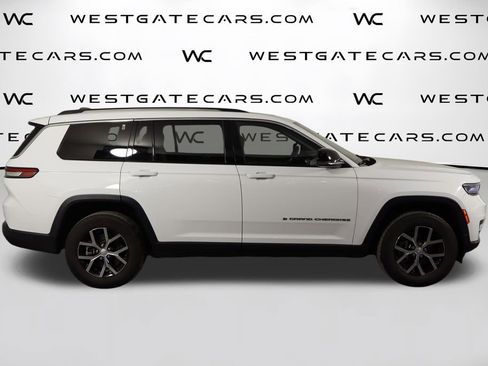 Used 2023 Jeep Grand Cherokee L Limited AWD/4WD image 62