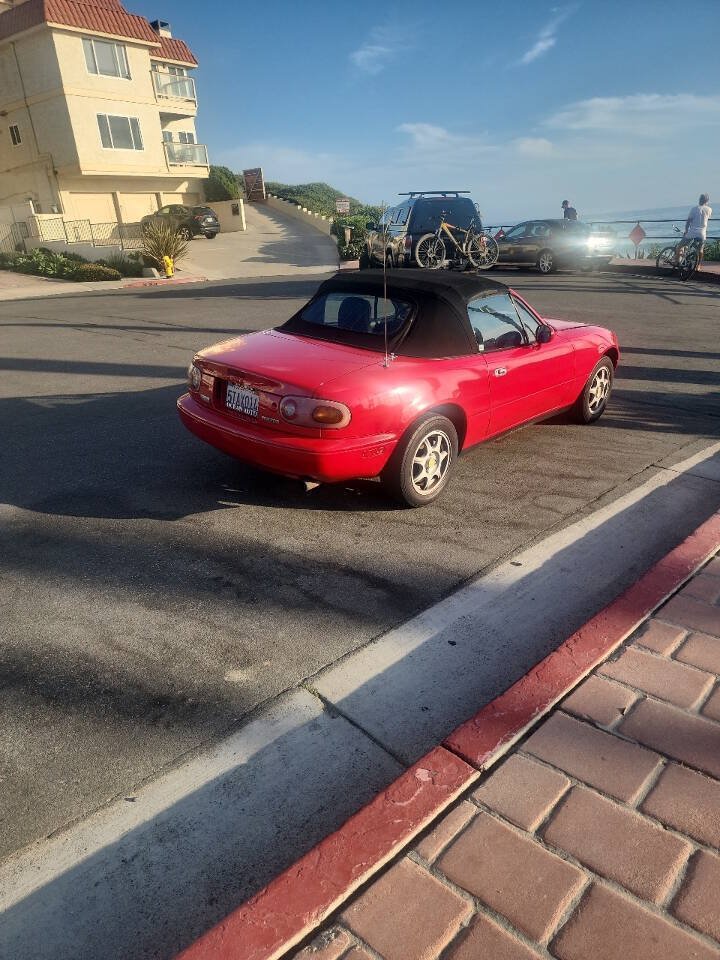 Used 1997 MAZDA MX-5 Miata M-Edition RWD image 5