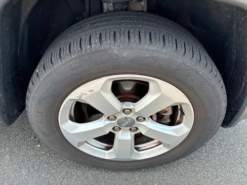 Used 2018 Jeep Compass Latitude w/ Popular Equipment Group AWD/4WD image 13