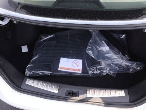 New 2026 Nissan Sentra SL w/ Floor Mat Package image 7