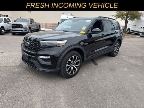 Used 2023 Ford Explorer ST image 7