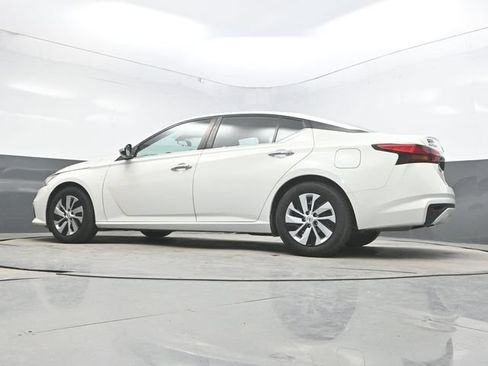 Used 2021 Nissan Altima 2.5 S FWD image 36