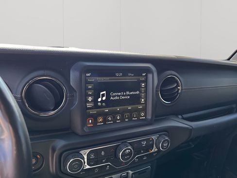 Used 2021 Jeep Gladiator Overland image 35