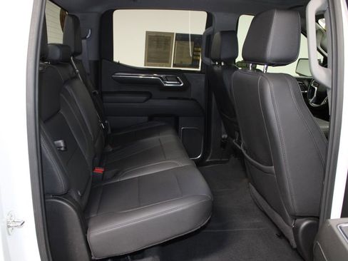 Used 2024 Chevrolet Silverado 1500 LTZ image 33