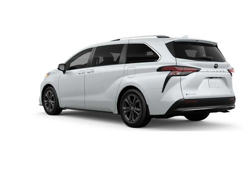 New 2026 Toyota Sienna Platinum image 6