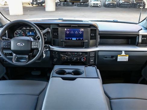 New 2026 Ford F250 XL w/ XL Chrome Package image 17