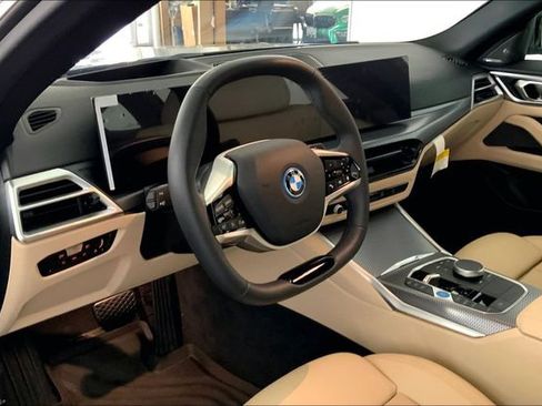 Used 2025 BMW i4 eDrive40 w/ Premium Package RWD image 7