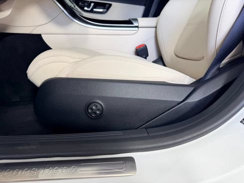 Used 2026 Mercedes-Benz C 300 Sedan image 30