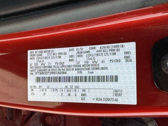 Used 2024 Ford F350 King Ranch w/ FX4 Off-Road Package AWD/4WD image 34