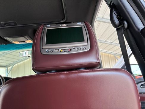 Used 2017 Ford Expedition Platinum RWD image 36