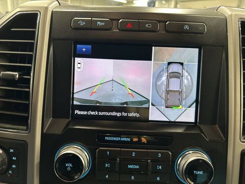 Used 2019 Ford F150 Lariat w/ Equipment Group 502A Luxury image 21