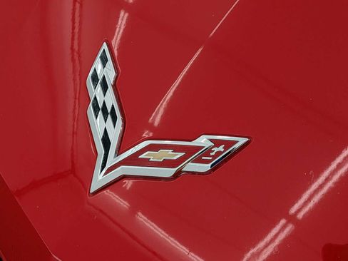 Used 2017 Chevrolet Corvette Stingray Coupe w/ 1LT RWD image 14