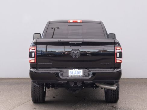 Used 2024 RAM 2500 Laramie w/ Night Edition image 24