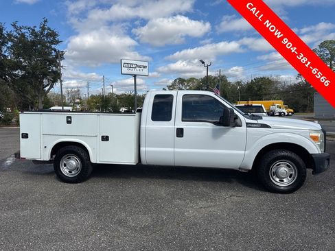 Used 2016 Ford F250 XL image 2
