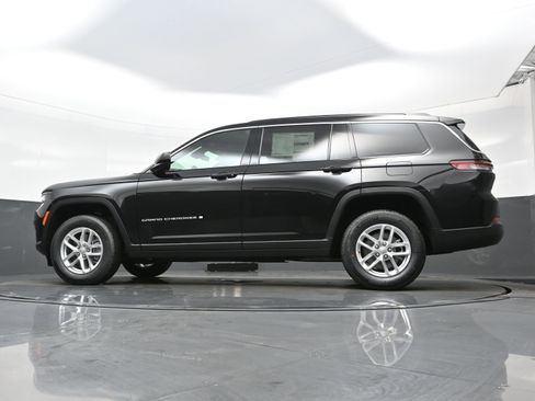 New 2026 Jeep Grand Cherokee L 4WD image 13