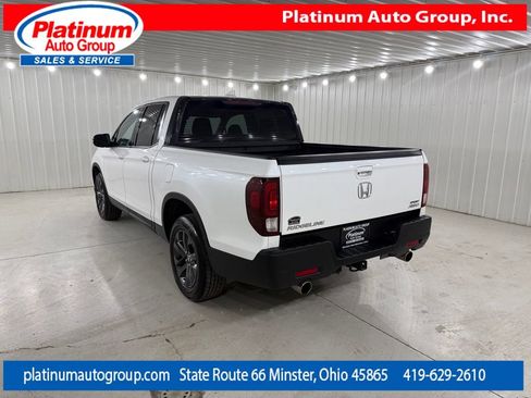 Used 2021 Honda Ridgeline Sport image 3
