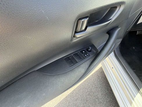 Used 2023 Toyota Corolla LE image 14