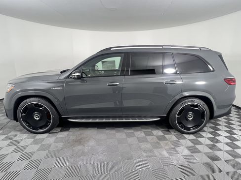 New 2026 Mercedes-Benz GLS 63 AMG 4MATIC image 9