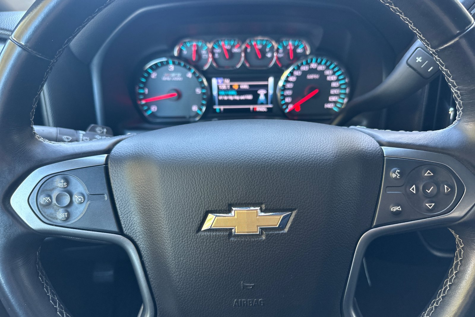 Used 2017 Chevrolet Silverado 1500 LT w/ All Star Edition AWD/4WD image 22