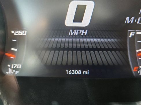 Used 2022 Dodge Challenger R/T Scat Pack w/ Plus Package image 24