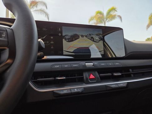 Used 2025 Kia K4 EX FWD image 29